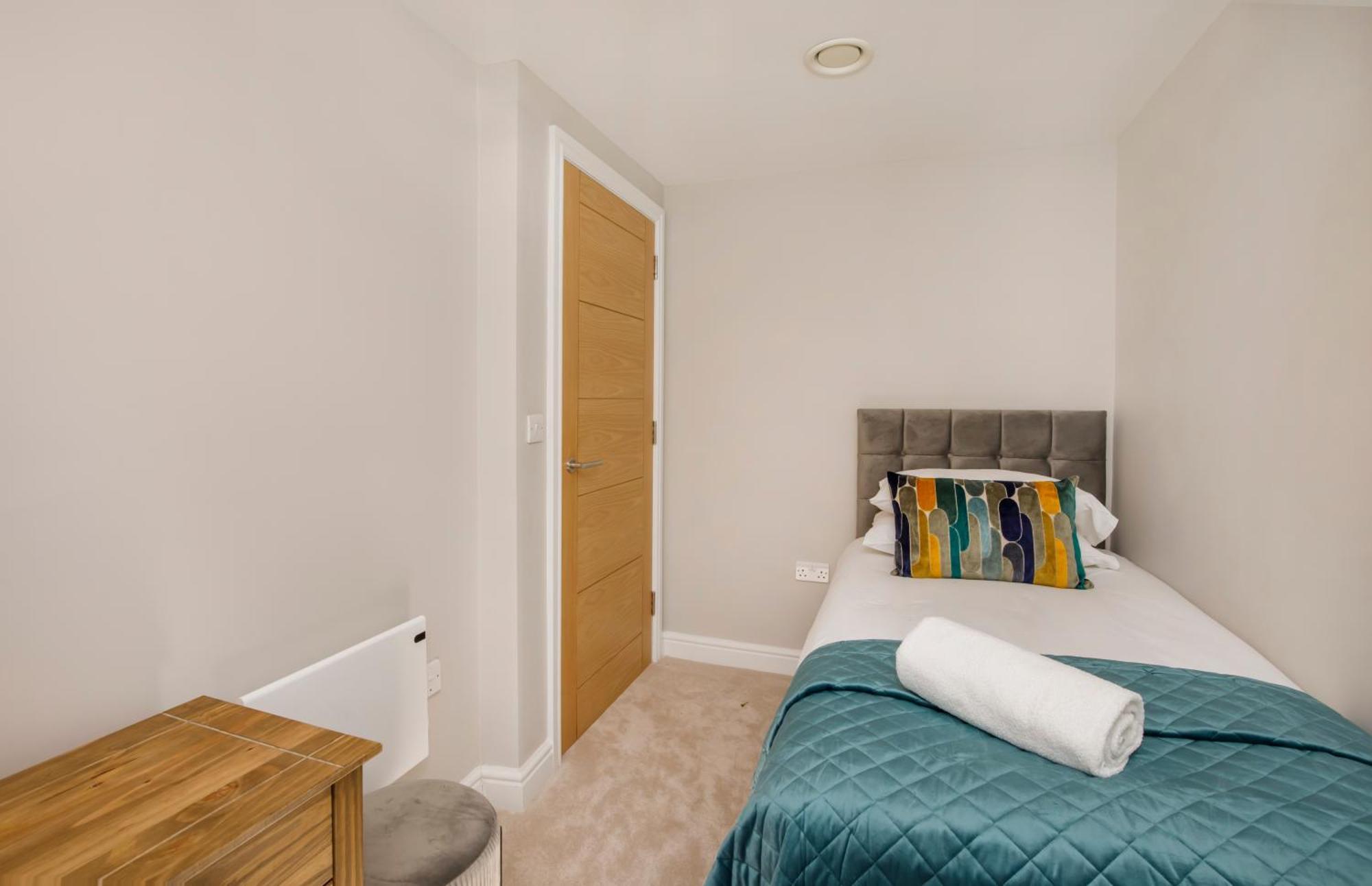 Crescent Court Modern And Luxurious Apartemen *